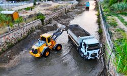 Alanya Belediyesi’nden Dere Yataklarında Temizlik