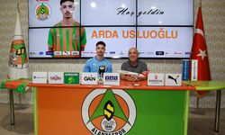 Alanyaspor, Bucaspor 1928'den 17 Yaşındaki Arda Usluoğlu’nu Transfer Etti