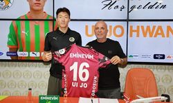 Alanyaspor Ui-Jo Hwang için imza töreni düzenlendi