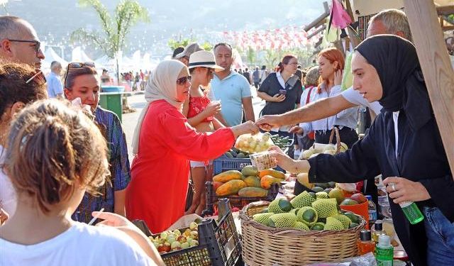 3. Alanya Tropikal Meyve Festivali Başlıyor