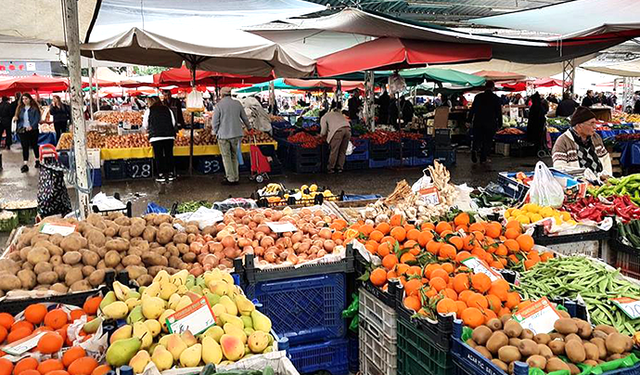 Alanya'da Pazar Alanı Atıkları İçin Yeni Ücret Düzeni