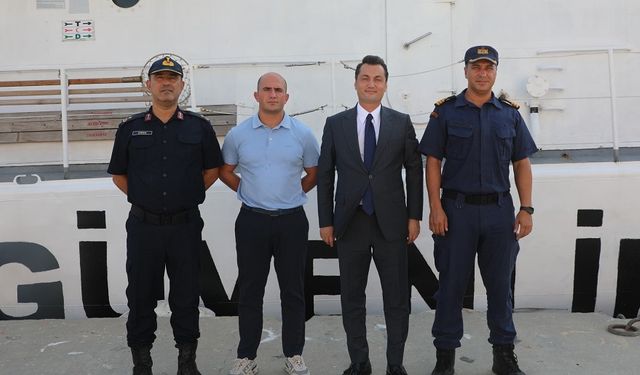 Alanya Kaymakamı Sahil Güvenlik Komutanlığı'nı Ziyaret Etti